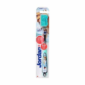 cepillo-de-dientes-infantil-jordan-6-9-anos.jpg