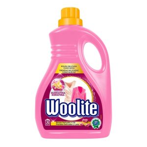 Detergente Woolite Prendas Delicadas 750 ml