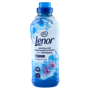weichspüler-konzentriert-lenor-blau-882-ml-42-wäschen.png